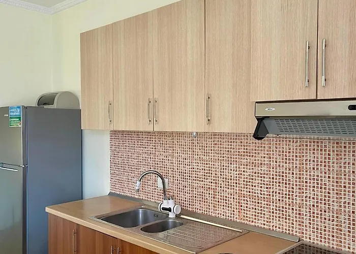 Astir Happy * Tirana